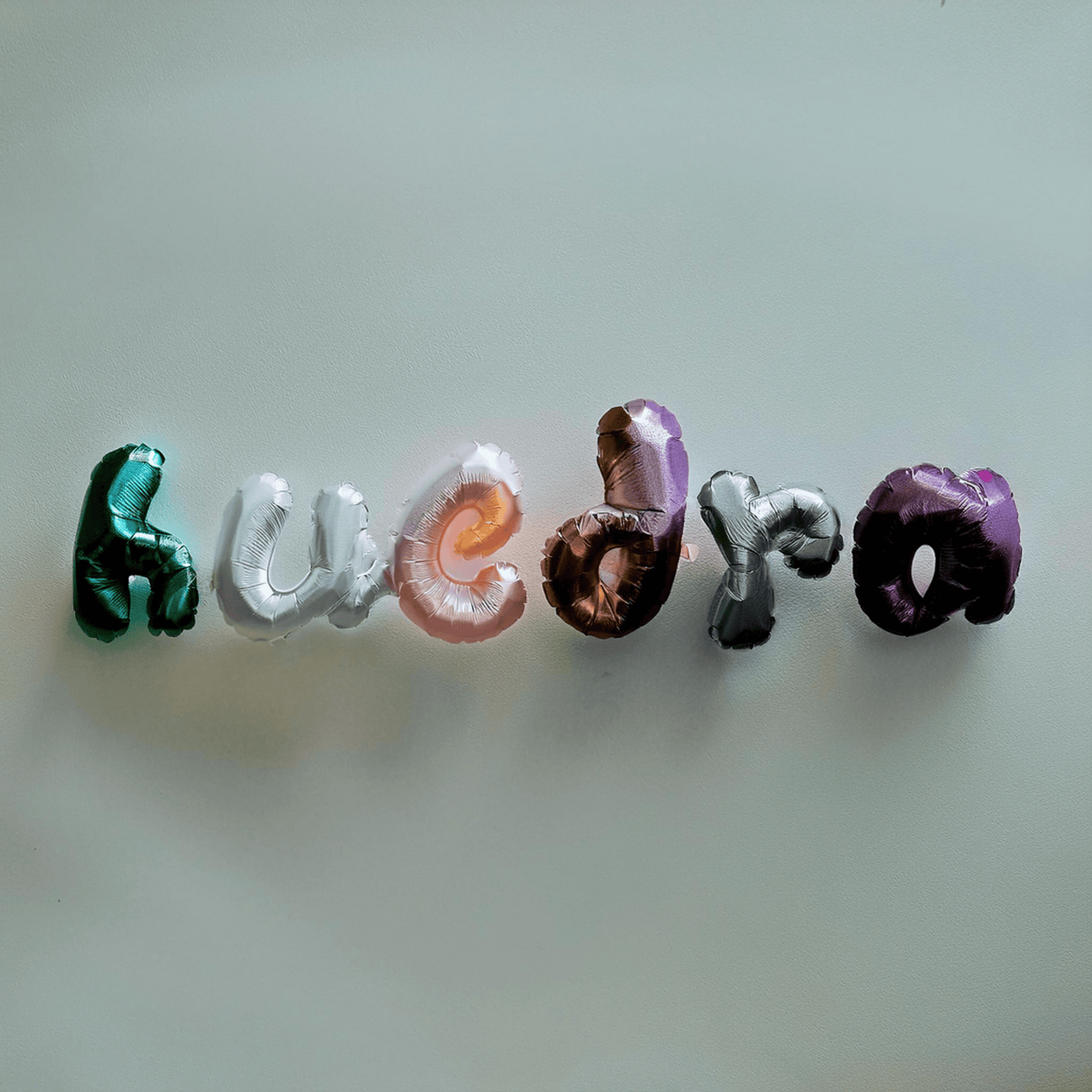 Meet the Brand: The Story Behind Huedra