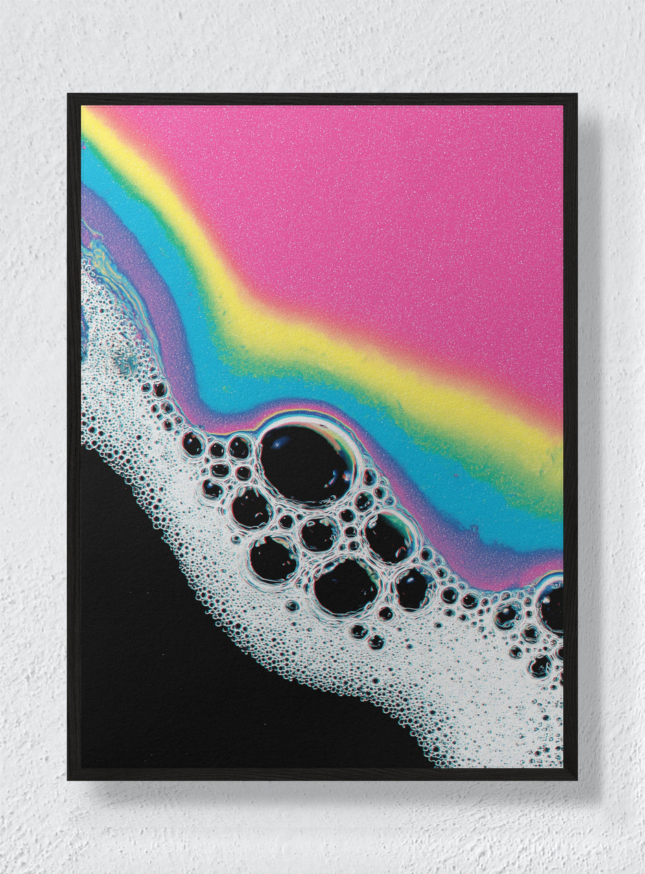 LIQUID PRISM THEORY - Black Frame