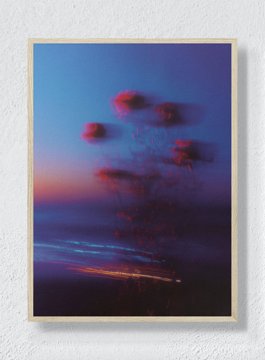 TWILIGHT TREMORS - Natural Frame