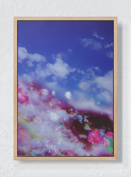 ATMOSPHERE IN A HALF-DREAM - Natural frame canvas
