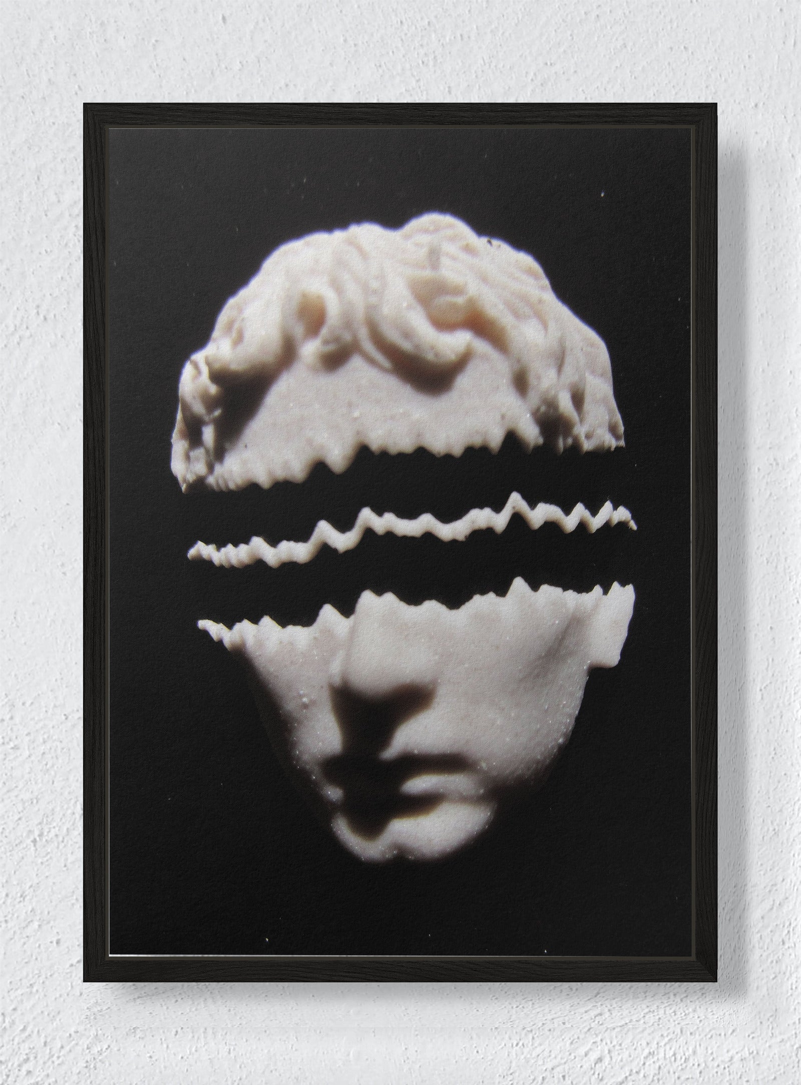 CLASSICAL DIVIDE - Black frame canvas