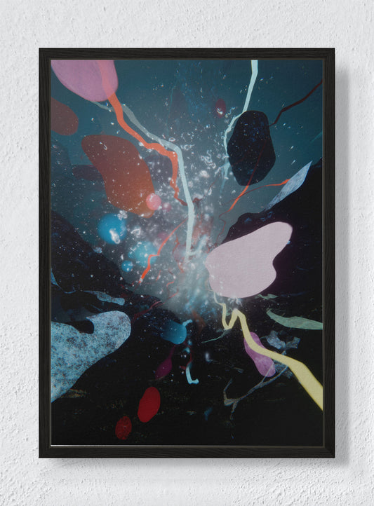 DEEP SPACE DREAM - Black frame canvas