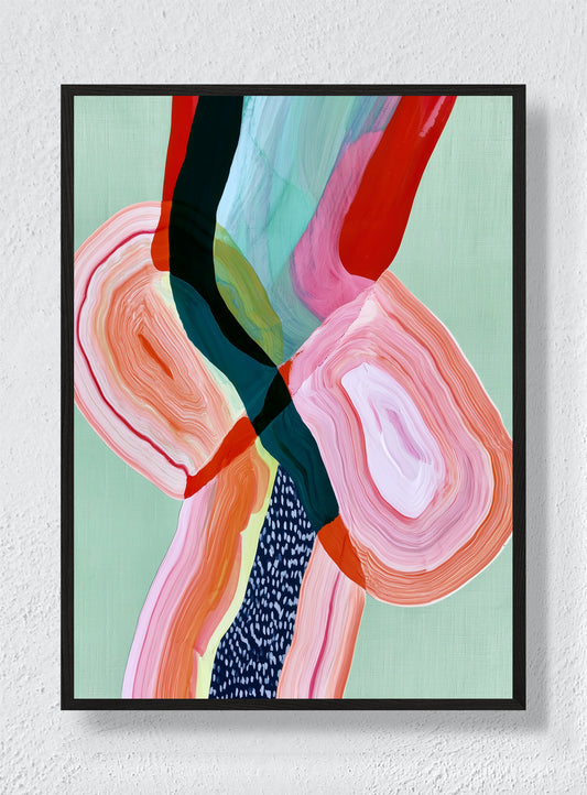 LAYERS THAT KEEP MOVING - Black Frame