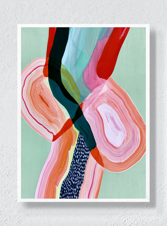 LAYERS THAT KEEP MOVING - White Frame