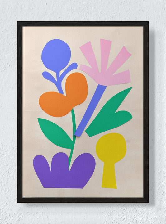 PETALS AND PIECES - Black frame canvas