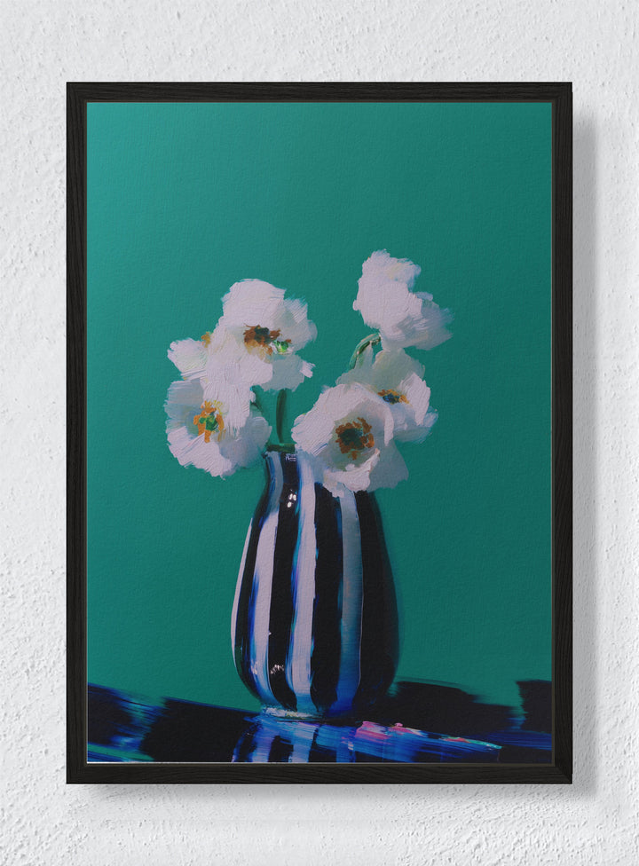 STRIPED SERENITY - Black frame canvas
