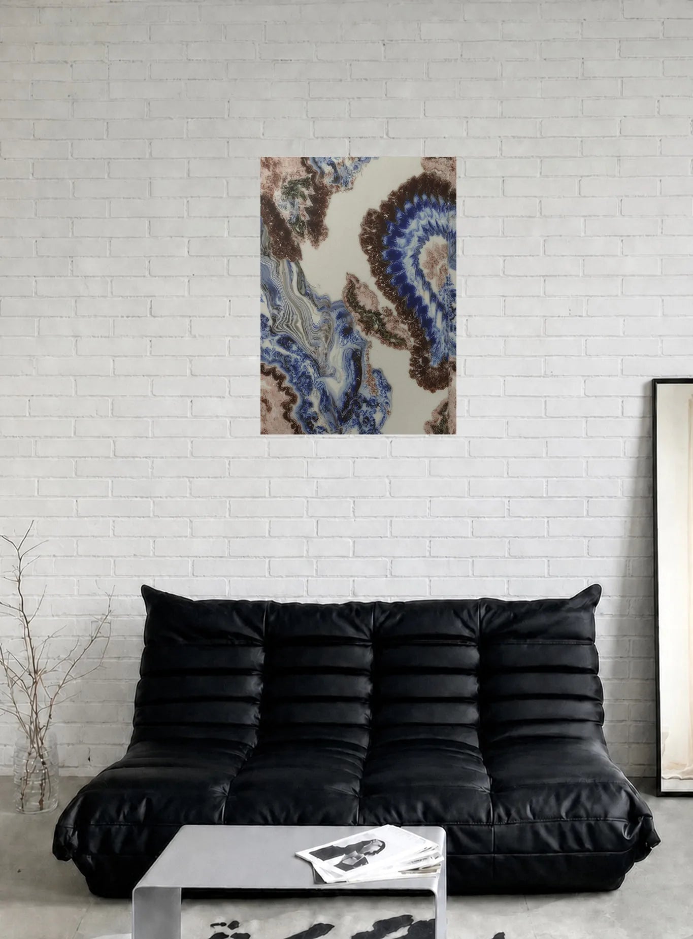 GEODE VEINS shown in a room