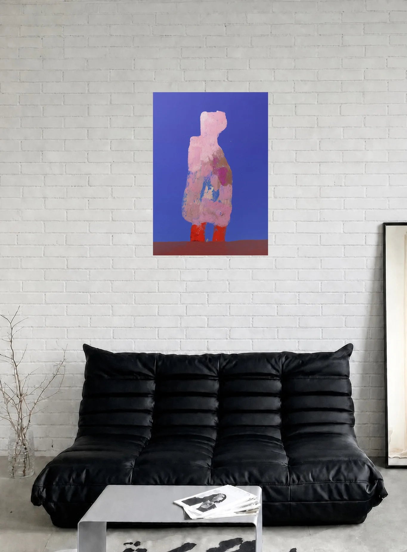 THE MAN THAT DREAMS OF WATER shown in a room